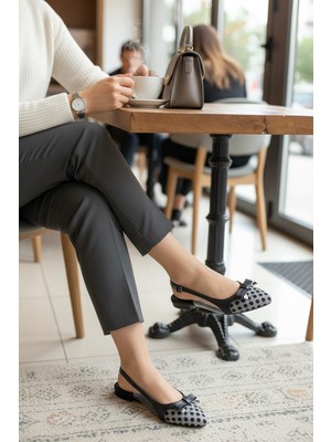 Enoch Kadın Puantiyeli Şeffaf Detaylı Fiyonklu Slingback Babet