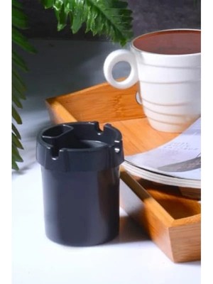 Esranın Dünyası Çakmaklık Hazneli Küllük - Siyah Plastik Oto Kül Tabağı