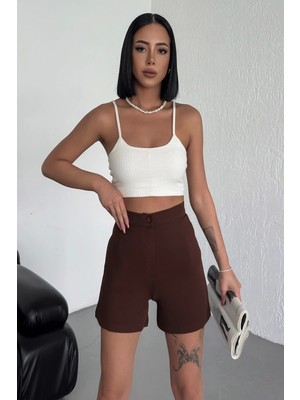 Tarz ve Rahatlığı Bir Arada Sunan Yüksek Bel Esnek Likralı Krep Şort Kahverengi ( Lisinya )