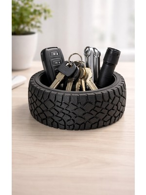 Off-Road Lastik Tasarımlı Masaüstü Organizer – Çok Amaçlı Masa Düzenleyici