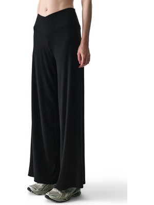 Penti Siyah Anvelop Bel Detaylı Modal Pantolon