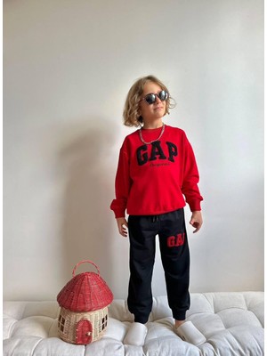 Wikiboom Kırmızı Üst Siyh Alt Nakışlı Takım