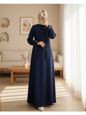 Modamorfo Yakası Fularlı Broş Detaylı Kolu Bağcıklı Krep Elbise -Laci