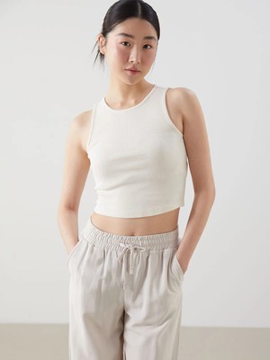 Lc Waikiki Yeni Sezon Bisiklet Yaka Dokulu Kadın Crop