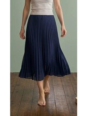 Biçomi Bicomi 90 cm Belden Lastikli Saten Pliseli Kurtarıcı Midi Etek – Her Mevsime Uygun Zarif Şıklık