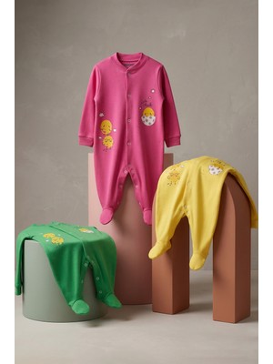 Noone 3'lü Avantaj Paketi: Pamuklu, Sevimli Civciv Desenli, Patikli ve Tam Boy Çıtçıtlı Bebek Tulum Seti