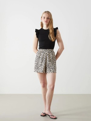 Lc Waikiki Yeni Sezon Beli Lastikli Desenli Kadın Şort