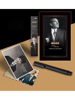 Esranın Dünyası 2026 Yılı Için Özel Atatürk Temalı Ajanda ve Ayraç Seti