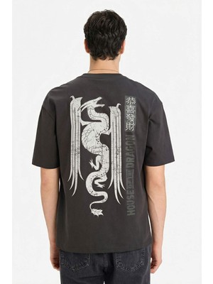 DeFacto House Of The Dragon Boxy Fit Baskılı Tişört F8174AX26SP