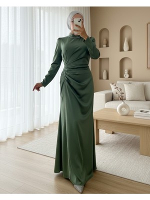 Modamorfo Taş Şeritli Beli Drapeli Saten Abiye -Yeşil