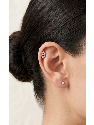 By Dilek Çetin Accessory By Dilek Çetin Acessorry Çelik Üç Taşlı Kıkırdak Helix Tragus Piercing (1ADET)