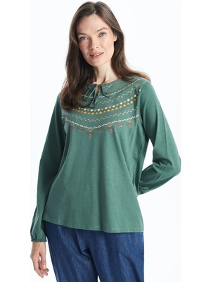 Lc Waikiki Yeni Sezon Bağlamalı Yaka Desenli Kadın Bluz