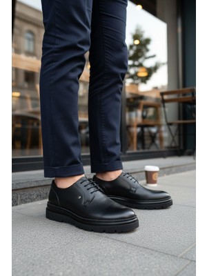 Enoch Otorite Serisi Kalın Tabanlı Ortopedik Maskülen Derby Ayakkabı