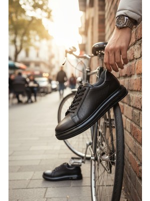 Enoch Prestij Serisi Siyah Mikro Hava Kanallı Yüksek Taban Ayakkabı