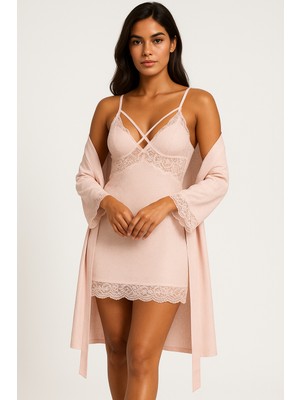 Cherry Queen Premium Jakarlı Pudra Pembe Dantelli Sabahlık & Gecelik Takımı – Özel Kutulu