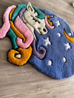 Tufty Friends Unicorn El Yapımı Tufting Halı Kaymaz Taban