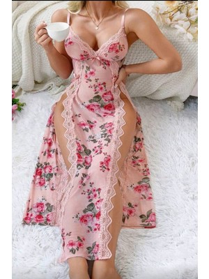 Wesby Büyük Beden Yandan Yırtmaclı Dantelli Gecelik Takım