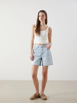 Lc Waikiki Yeni Sezon Yüksek Bel Ekstra Dar Fit Kadın Jean Şort