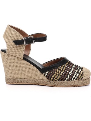Gönderi(r) Kadın Siyah  Hasır Örgü Dolgu Topuklu Sandalet