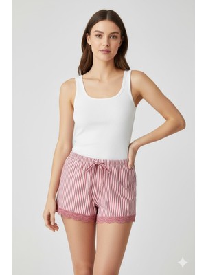 Çizgili Penye Kadın Ev Şortu Bacak Dantel Detaylı Ev Giyim Fuşya