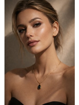 Solare Accessories Doğal Oniks Taşlı Kolye – Minimal Siyah Doğal Taş Kadın Kolye