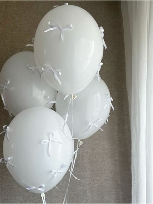 Feyza Design 10 Beyaz Balon ve 30 Beyaz Fiyonk Kurdele Seti Parti Süsleme
