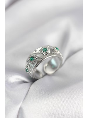 Yeşil Zirkon Taşlı Gümüş Renk Vintage Kadın Yüzük - Lisinya