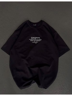 Tarz Yeri Kadın Baskılı T-Shirt Kısa Kol Bisiklet Yaka Oversize Rahat Kalıp Günlük Tişört   - Siyah