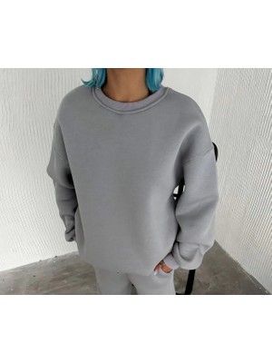 Kadın Kışlık Bisiklet Yaka Üç Iplik Basic Sweatshirt - Gri