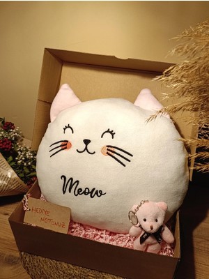 Paganca Kutulu Hediye Seti / Kedi Yastık 30CM ve Ayıcık Anahtarlık