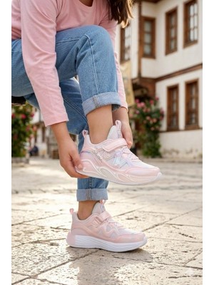 Pepino 2198 Anatomik Rahat Desenli Işıklı Kız Çocuk Ayakkabı