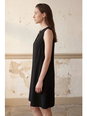 Hiccup Kadın MY FASHION Kolsuz Keten Karışımı Midi Kesimli Elbise Siyah