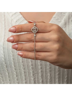 Gümüş Yonca Baget Taşlı Kadın Bileklik
