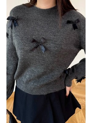 Bennde Fiyonk Detay Kazak