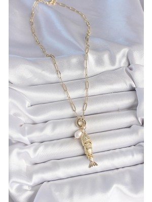 TE Dükkan Buğz Inci Detaylı Zirkon Taşlı Balık Figürlü Gold Renk Pirinç Kolye - Buğz