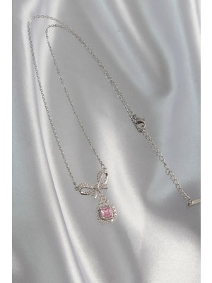 TE Dükkan Buğz 316L Çelik Gümüş Renk Fiyonk Detay Pembe Zirkon Taşlı Tektaş Kolye - Buğz