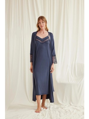 Marsilyan  Dekolteli Yakası ve Kolu Dantelli Sabahlık Takımı