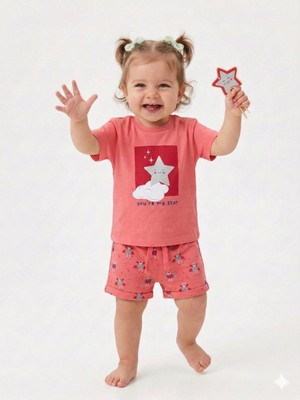 Kids Kingdom Pamuk Yıldız Desenli Kız Bebek Şortlu 2li Takım
