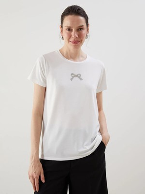 Lc Waikiki Yeni Sezon Bisiklet Yaka Kurdele Nakışlı Kadın Tişört