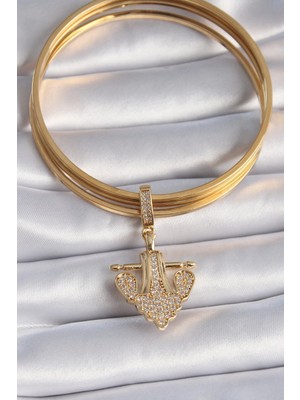 VeraGlobe Buğz Pirinç Gold Renk Zirkon Taşlı Çapa Model Ajda Charm - Buğz
