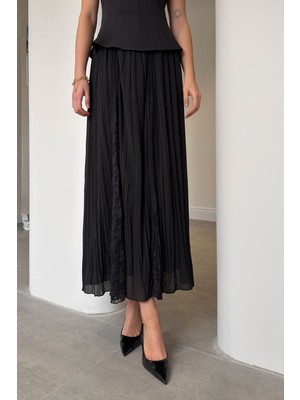 Magarde Premium Güpürlü Godeli Etek- Siyah