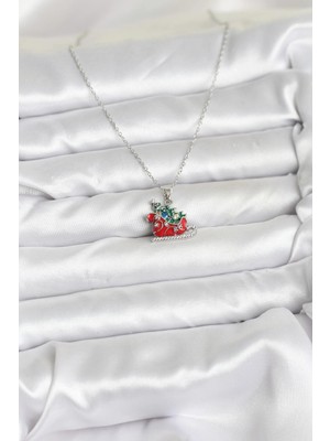 VeraGlobe Buğz 316L Çelik Zincir Gümüş Renk Kızak ve Çam Ağacı Figürlü Yılbaşı Temalı Kadın Kolye - Buğz