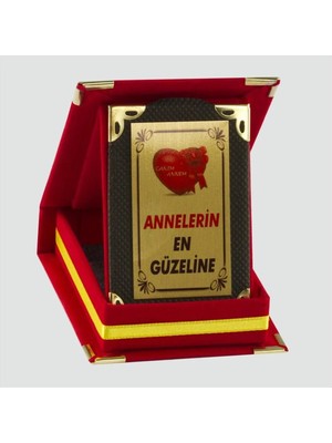 İsmiyle Al Annelerin En Güzeline Plaketi