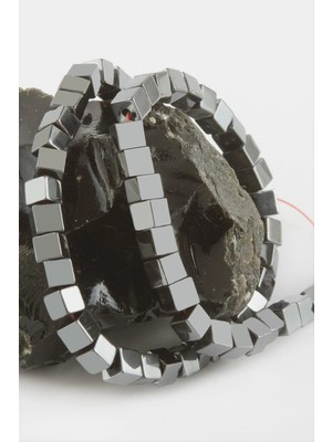 İsmiyle Al Küp Hematit Taşı 6 mm