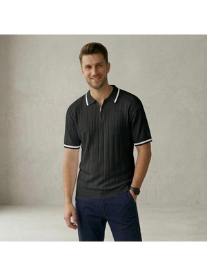 Belirtilmemiş Fermuarlı Polo Yaka Kısa Kollu Triko T-Shirt