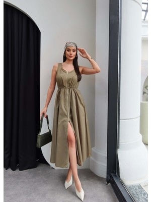 Esra Helvacı Fermuarlı Bel Büzgülü Elbise