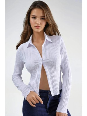 Hiccup Kadın Dokulu, Vücuda Oturan, Uzun Kollu, Düğmeli Gömlek Beyaz