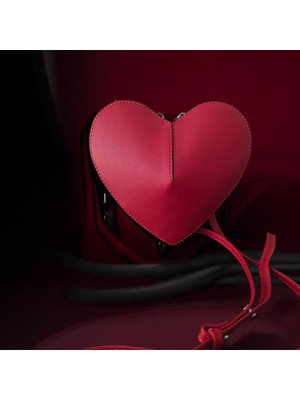 Valentina Victoria Kalp Şeklinde Deri Kadın Çanta Gündüz Gece Kullanıma Uygun