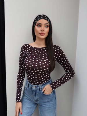 Esra Helvacı Kayık Yaka Puantiyeli Bluz