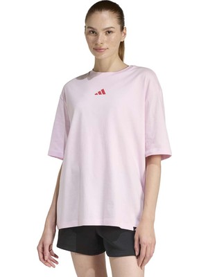 Adidas Sportswear JZ7906 SOFT SPORTS GRAPHIC TİŞÖRT